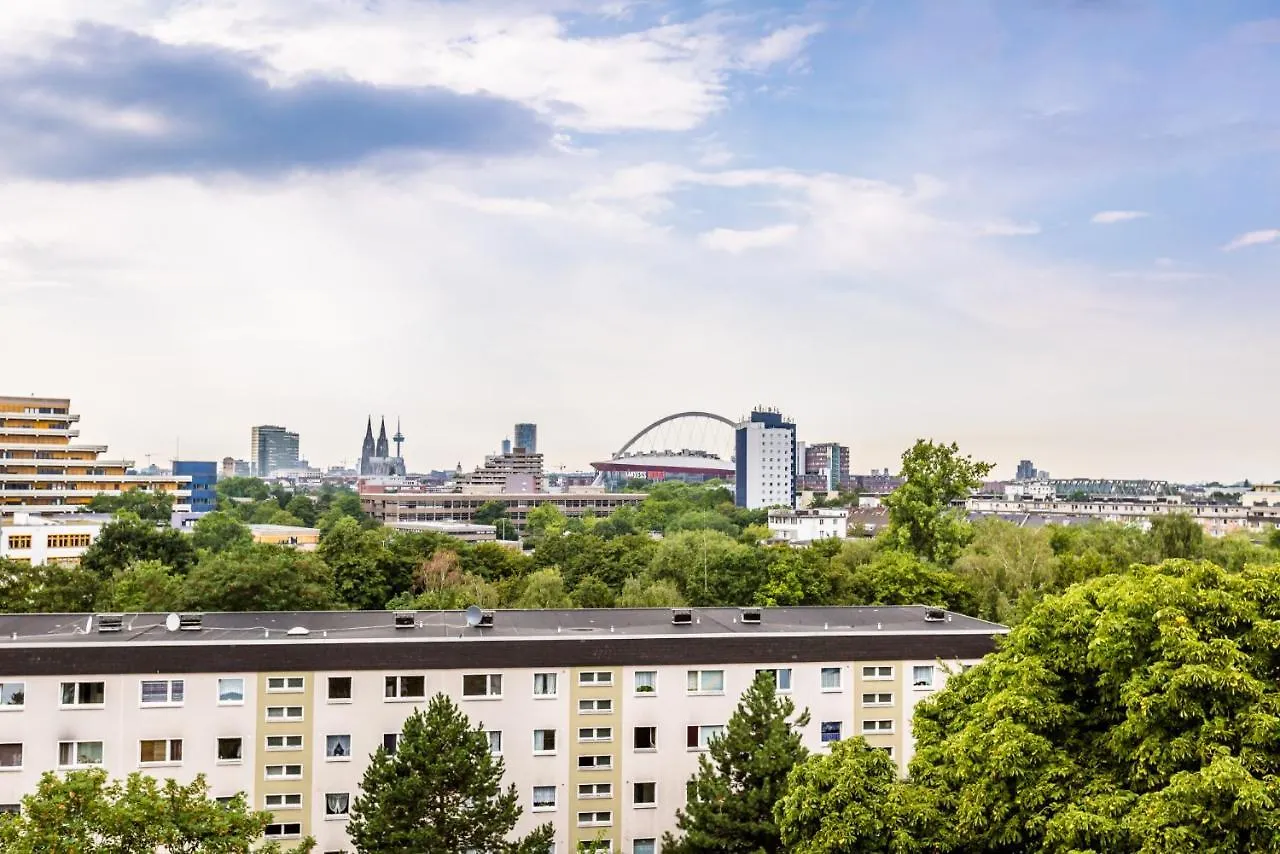 Cologne Fair Apartment With Cathedral View contacts