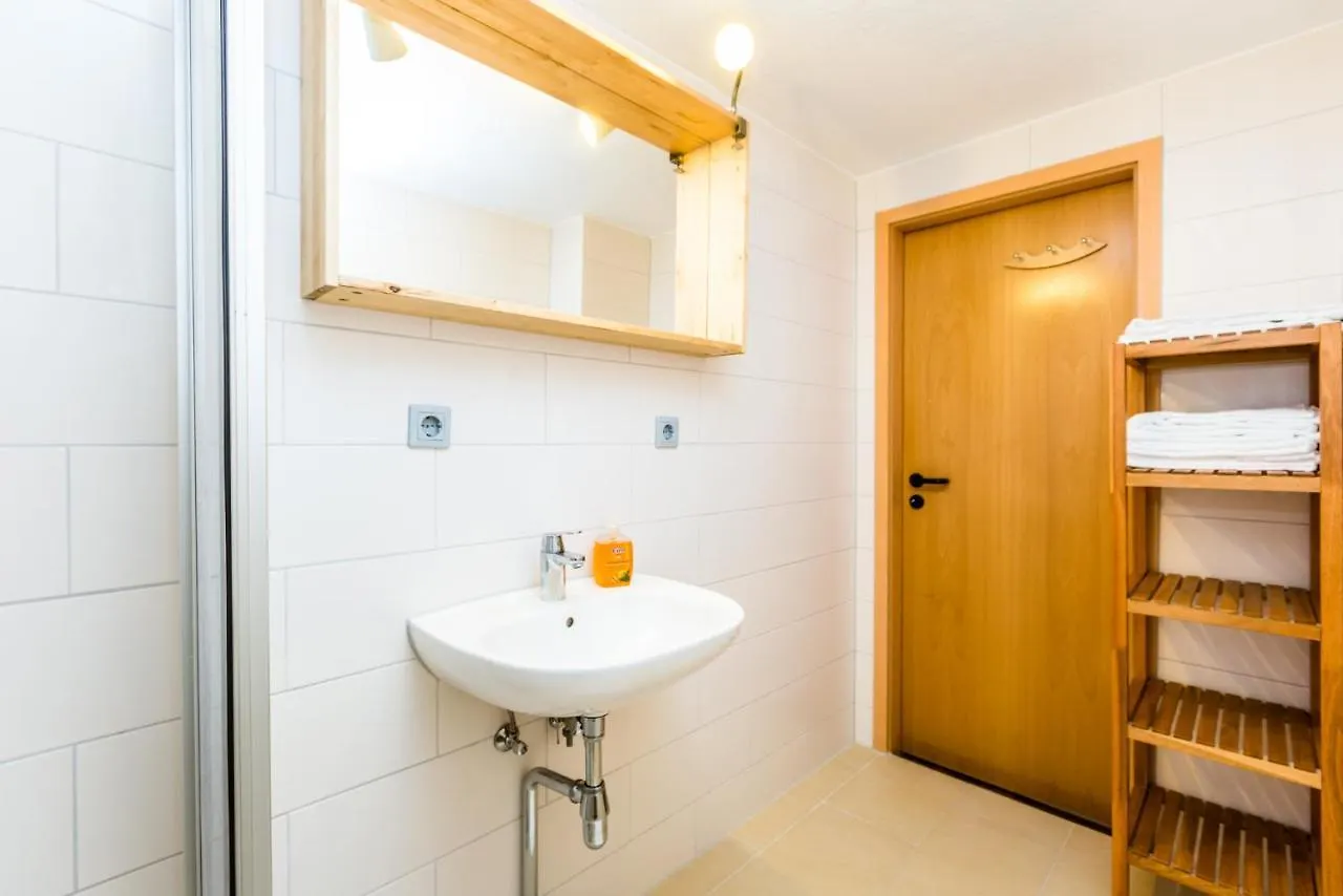 Cologne Fair Apartment With Cathedral View